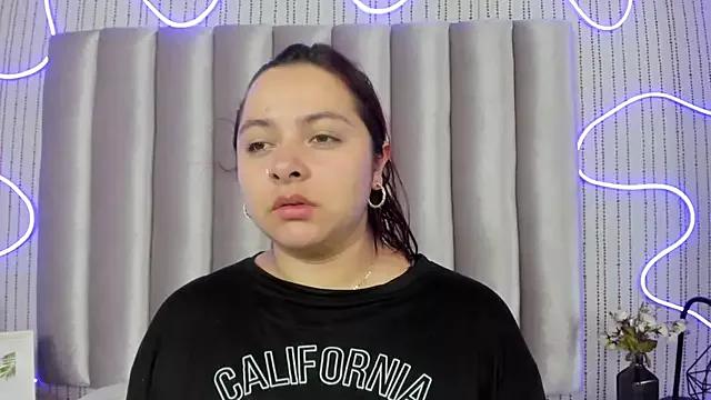 VALERYESANDERSS from StripChat is Freechat