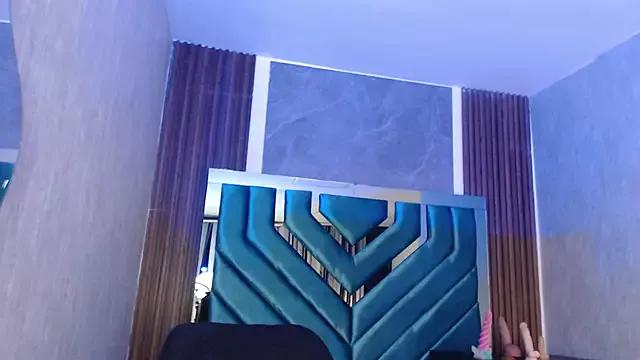 ValeryLargo from StripChat is Freechat