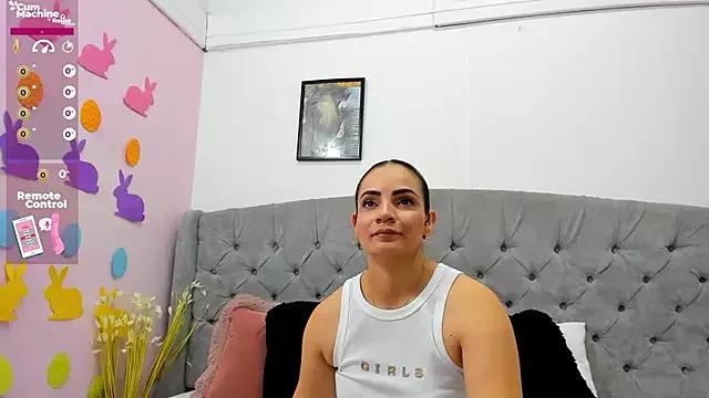 Valesskahall from StripChat is Freechat