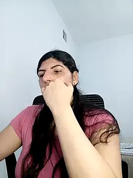 vamari2025 from StripChat is Freechat