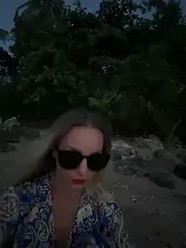 Vayselina from StripChat is Freechat