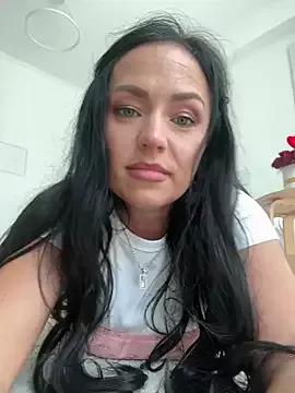 Velunaa from StripChat is Freechat