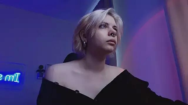 Velvet_Guillotine from StripChat is Freechat