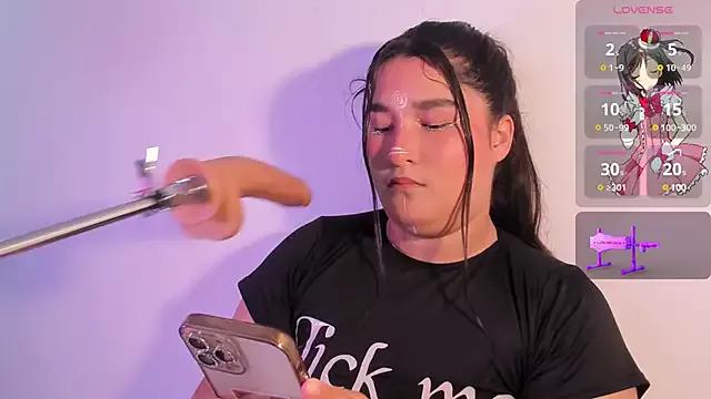 velvet_rosee_ from StripChat is Freechat