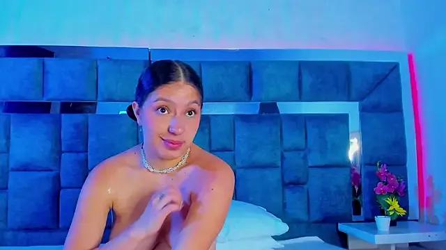 Entertain your itch for girls livestreamers with our collection of stunning models, skilled in the art of temptation and delight.
