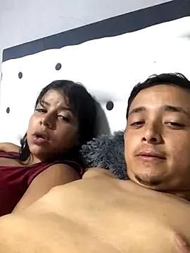 veronica_and_bryan from StripChat is Freechat