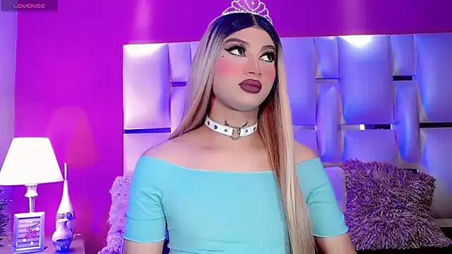 VeronicaMisst from StripChat is Freechat