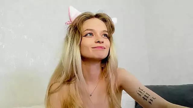 Entertain your itch for girls livestreamers with our collection of stunning models, skilled in the art of temptation and delight.