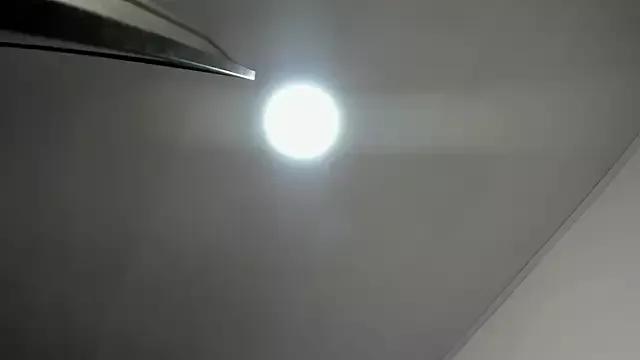 Vickyfox_ from StripChat is Freechat