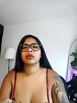 Entertain your itch for girls livestreamers with our collection of stunning models, skilled in the art of temptation and delight.