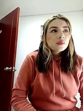 VictoriaMolina from StripChat is Freechat