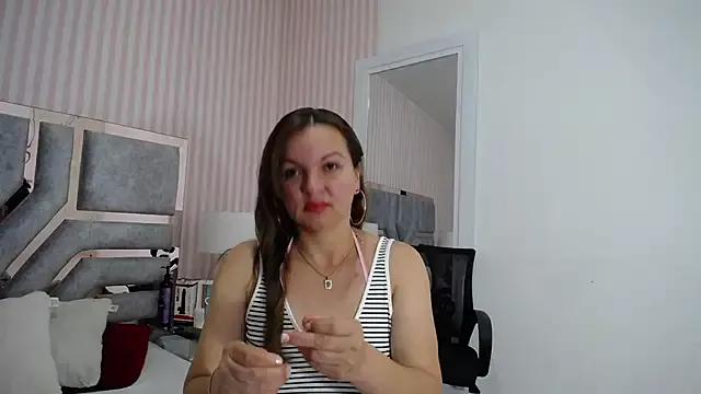 ViictoriaJones_ from StripChat is Freechat