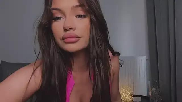Entertain your itch for girls livestreamers with our collection of stunning models, skilled in the art of temptation and delight.