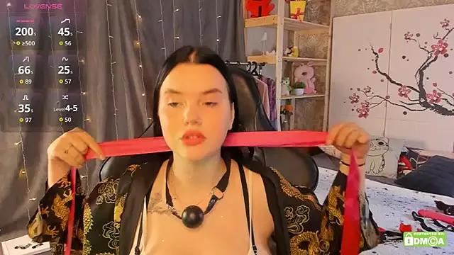 Entertain your itch for girls livestreamers with our collection of stunning models, skilled in the art of temptation and delight.