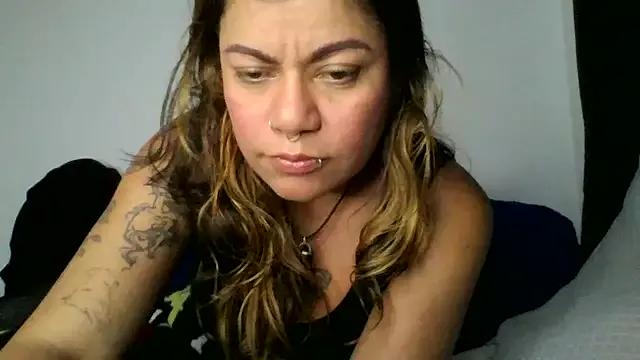 violetbrownn86 from StripChat is Freechat