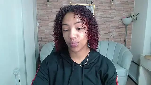 Violeth_b from StripChat is Freechat