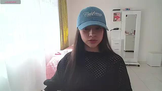 violetta_blackk from StripChat is Freechat