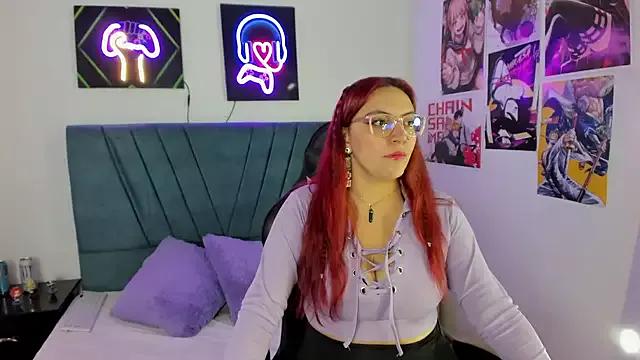 Entertain your itch for girls livestreamers with our collection of stunning models, skilled in the art of temptation and delight.