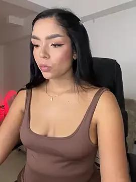 Entertain your itch for girls livestreamers with our collection of stunning models, skilled in the art of temptation and delight.