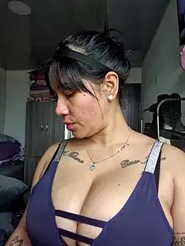 violettaa_millerss from StripChat is Freechat