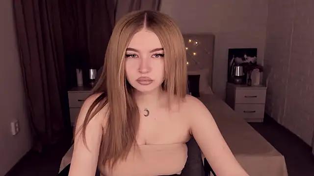 Entertain your itch for girls livestreamers with our collection of stunning models, skilled in the art of temptation and delight.