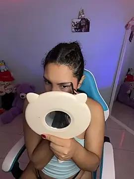 Entertain your itch for girls livestreamers with our collection of stunning models, skilled in the art of temptation and delight.