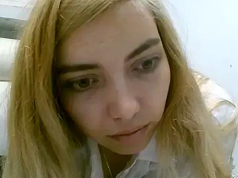 VittoriaTaylor from StripChat is Freechat