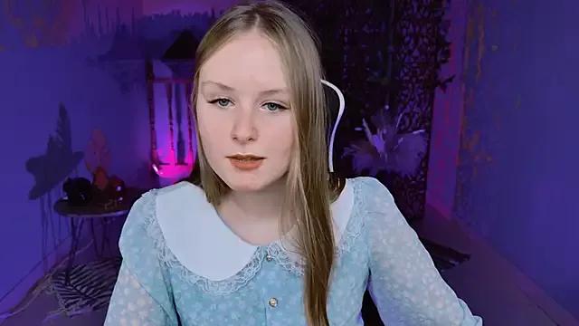 Entertain your itch for girls livestreamers with our collection of stunning models, skilled in the art of temptation and delight.