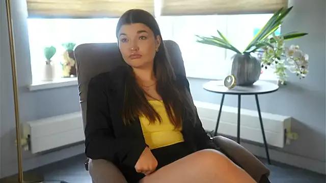 WavaCard from StripChat is Freechat