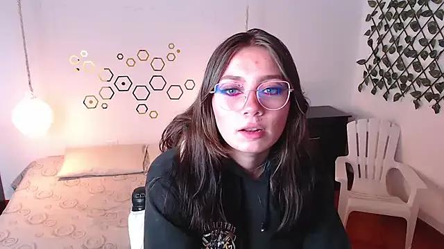 wet_valery from StripChat is Freechat
