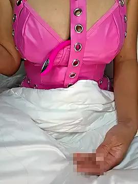 WifeInSilence from StripChat is Freechat