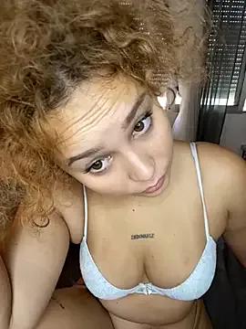 Wild2XXX from StripChat is Freechat