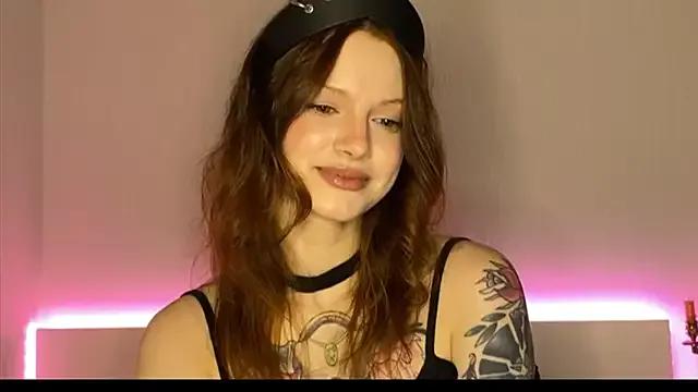 wild_kittten from StripChat is Freechat