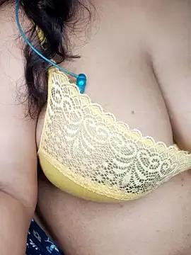 Wild_nisha from StripChat is Freechat