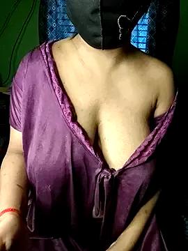 Wild_Shemi from StripChat is Freechat