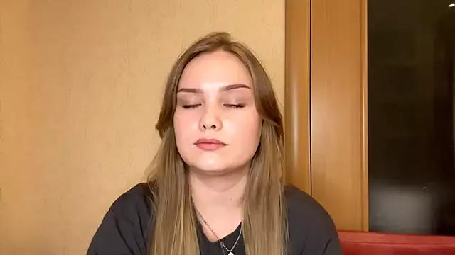 WillowSturiaIe from StripChat is Freechat