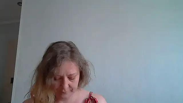 WriterInna44 from StripChat is Freechat