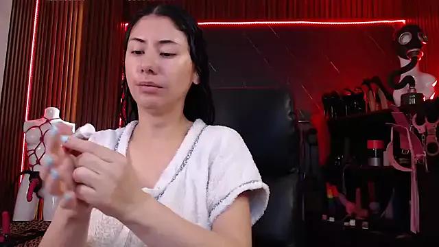 Entertain your itch for girls livestreamers with our collection of stunning models, skilled in the art of temptation and delight.