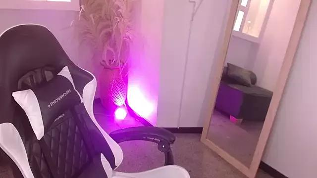 ximenaa_as from StripChat is Freechat