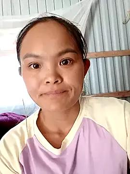 xinhxinhcute from StripChat is Freechat