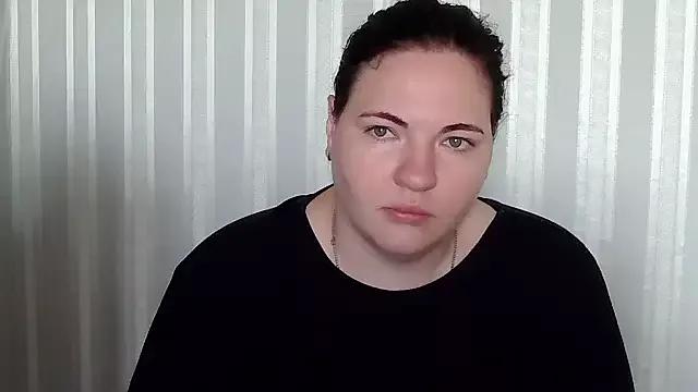 XLisaBlueXs from StripChat is Freechat