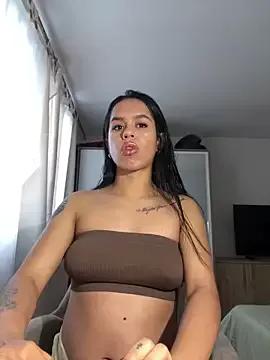 Entertain your itch for girls livestreamers with our collection of stunning models, skilled in the art of temptation and delight.