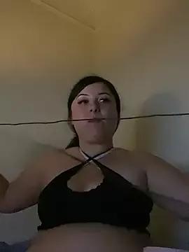 xocrybaby from StripChat is Freechat