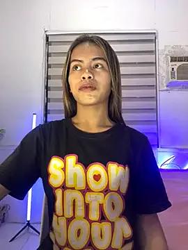 xqueensatisfaction69x from StripChat is Freechat