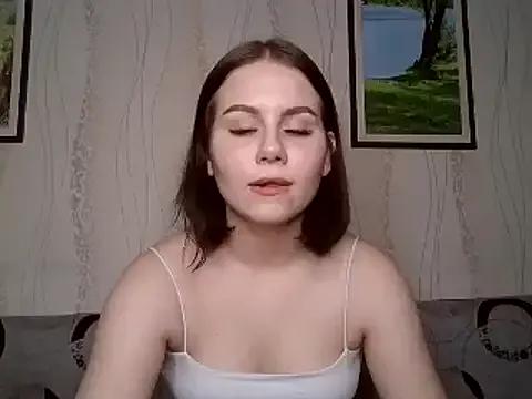 xSweetieLadys from StripChat is Freechat