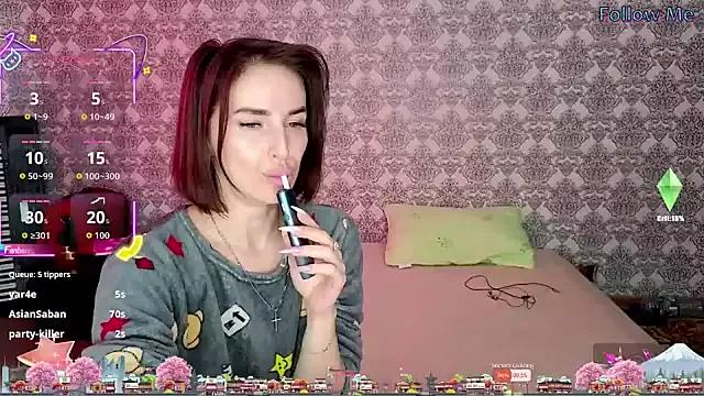 Entertain your itch for girls livestreamers with our collection of stunning models, skilled in the art of temptation and delight.