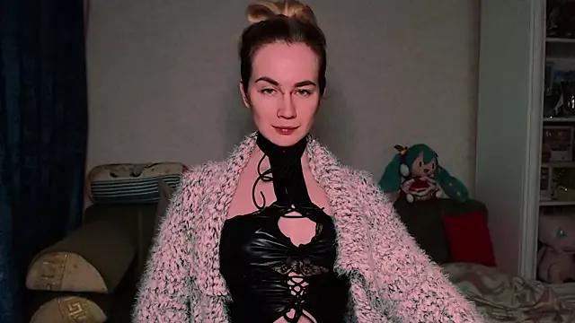 xxxcharismaaa from StripChat