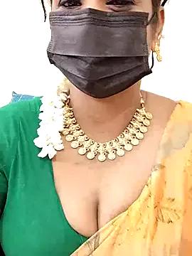 Yoga-mithraa webcams show profile image 
