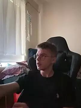 younghung_ie from StripChat is Freechat