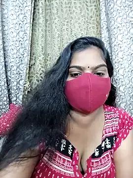 Your-mohana from StripChat is Freechat